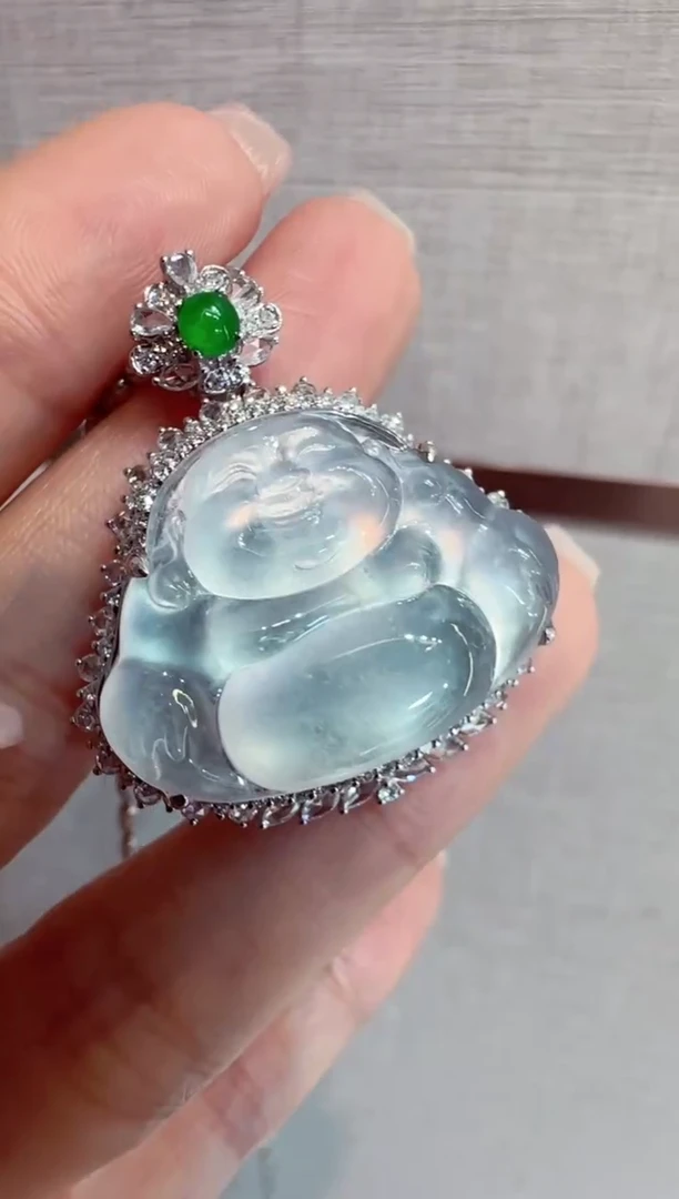 【闪购商品】翡翠吊坠(不含链)18K金镶嵌佛公