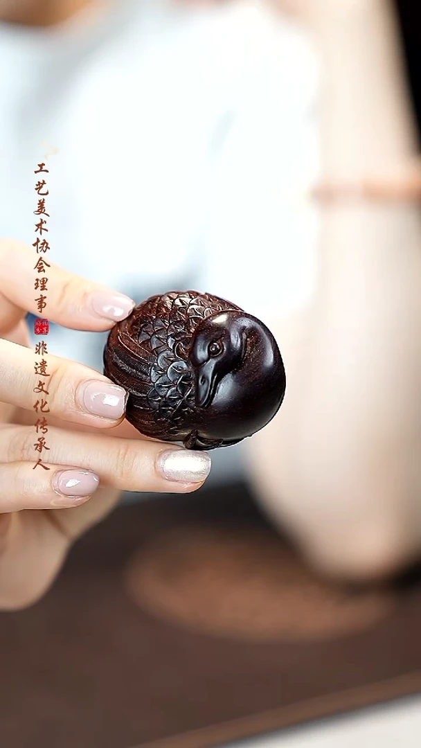 檀香紫檀（小叶紫檀）仙鹅手把件