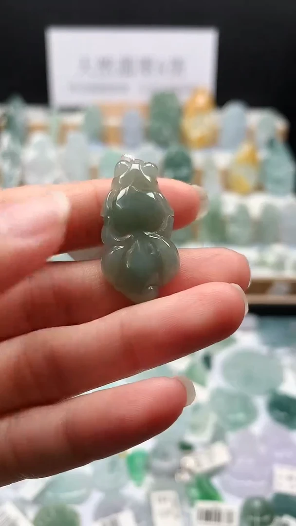 吊坠(不含链)未镶嵌翡翠38小金鱼