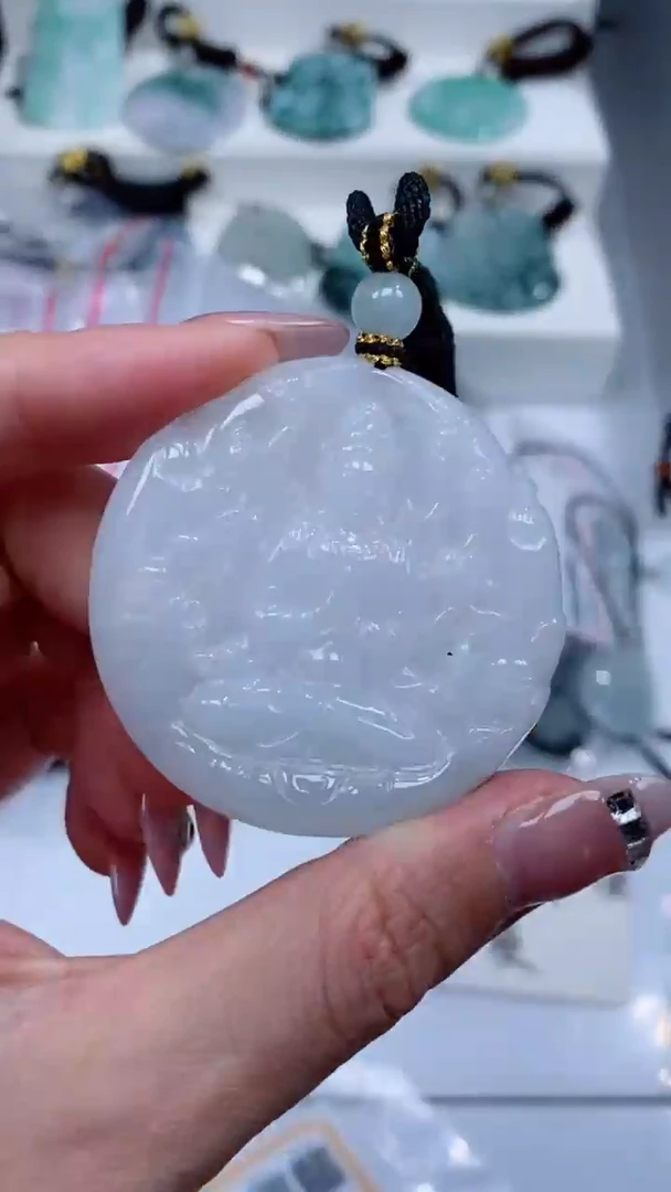 颈饰未镶嵌翡翠吊坠