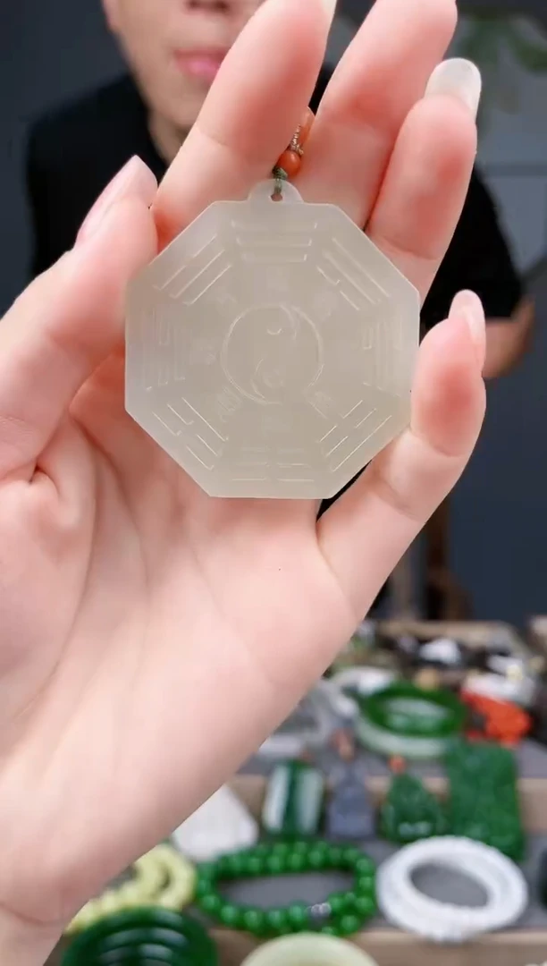 和田玉未镶嵌颈饰多样性发货拍一单发一个