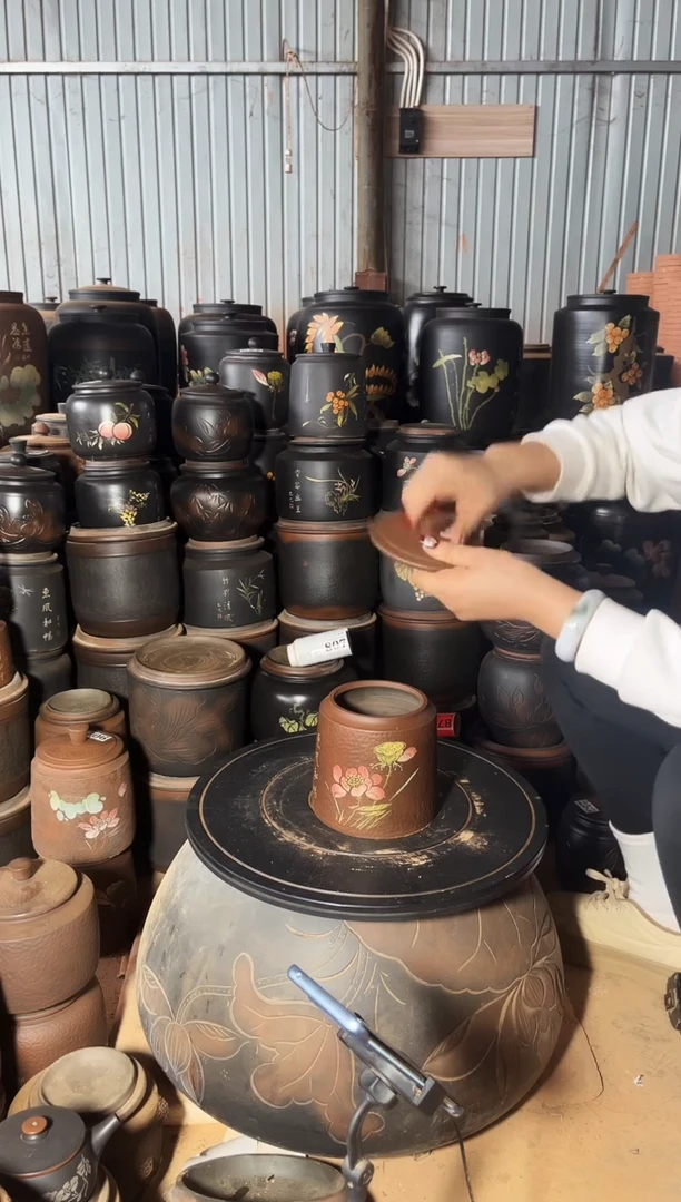 【闪购商品】壶瑕疵茶叶罐 100克古铜色 374