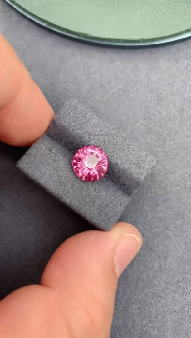 裸石彩色蓝宝石4ct 无烧帕帕拉恰