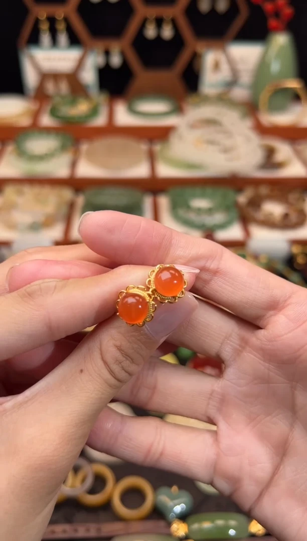 银S925镶嵌南红玛瑙耳饰福利