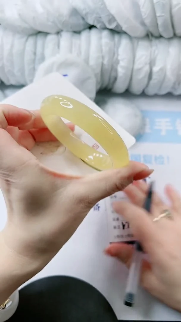 【闪购商品】石英质玉手镯未镶嵌多样性发货V72