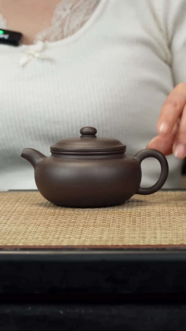 【闪购商品】紫砂茶壶紫茄泥仿古230c