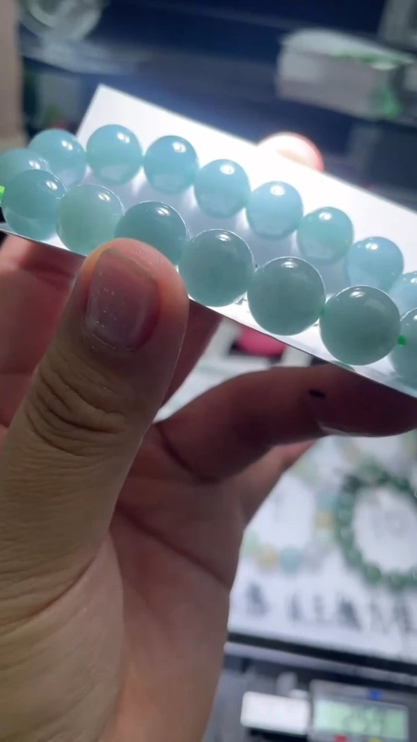 【闪购商品】翡翠手串未镶嵌翡翠