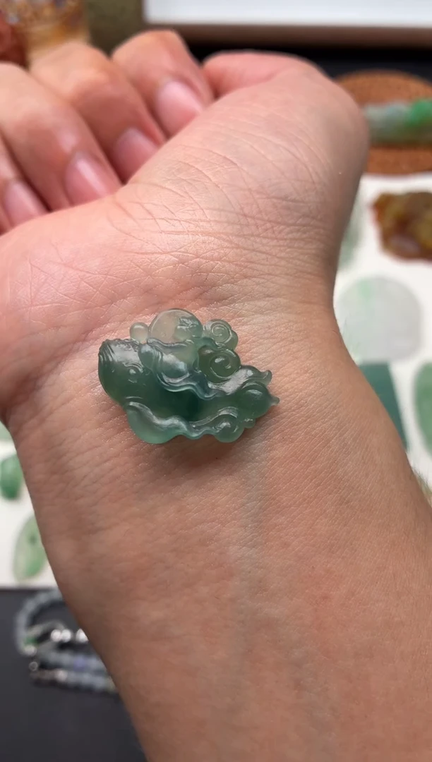 未镶嵌定制翡翠翡翠