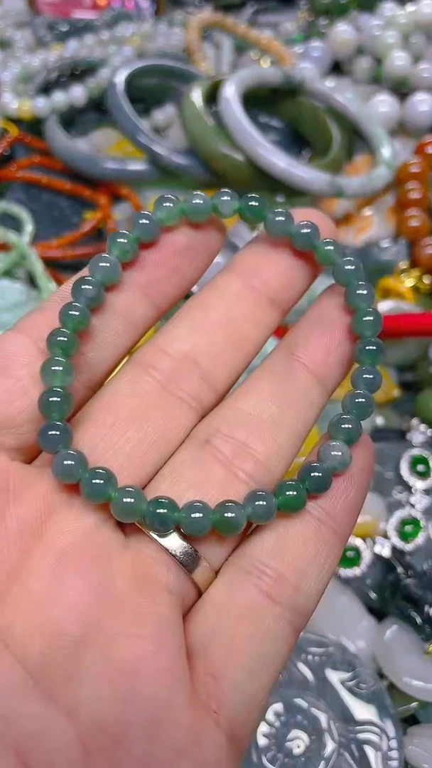 颈饰未镶嵌翡翠5mm/ B /翡翠A货，一件也是批发价