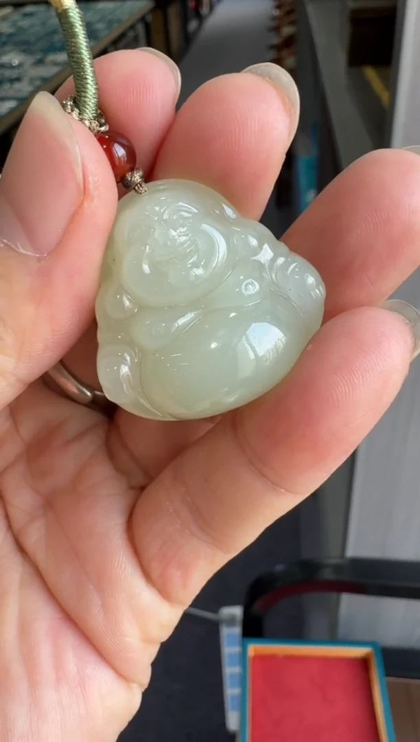【闪购商品】和田玉吊坠未镶嵌佛公配绳