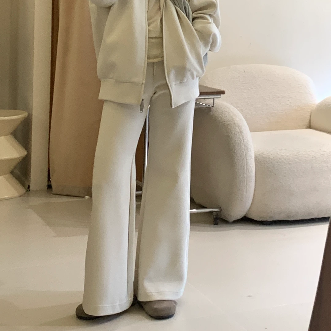 韩系云朵棉休闲微喇运动裤