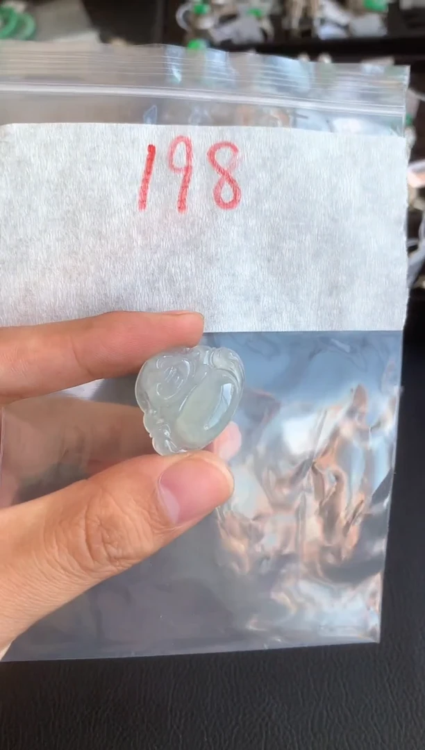 未镶嵌定制翡翠缅甸A货翡翠，拍一发一