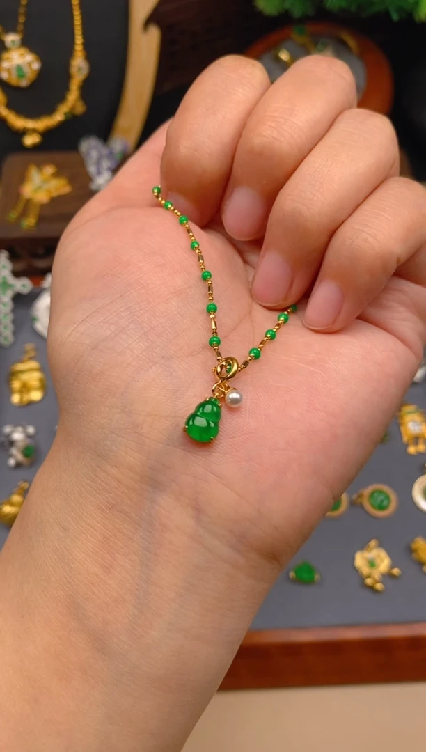 【闪购商品】翡翠吊坠(不含链)银S925镶嵌葫芦万能扣