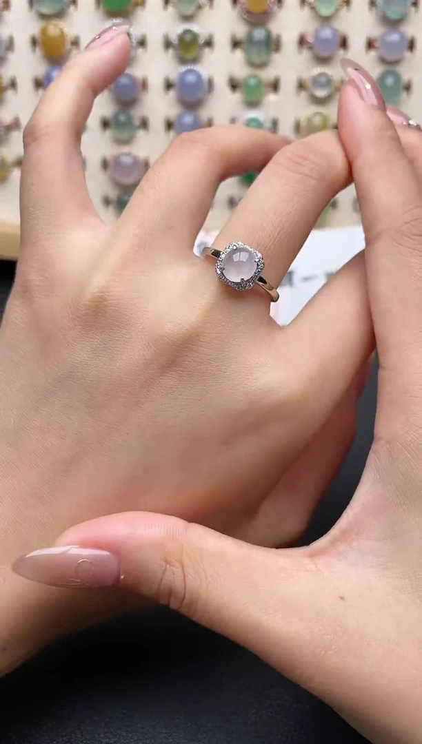 【闪购商品】翡翠戒指银S925镶嵌一物一证一礼盒