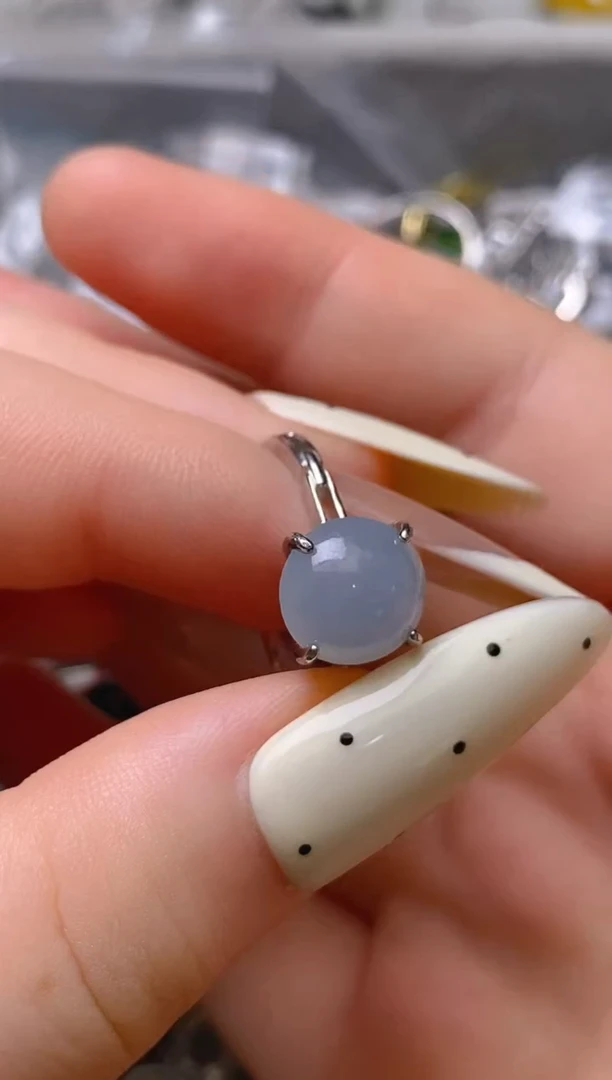 未镶嵌戒指翡翠百内无证书