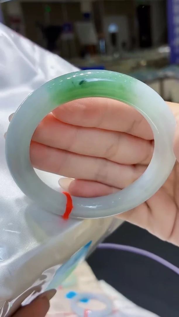 未镶嵌手镯翡翠翡翠手镯55