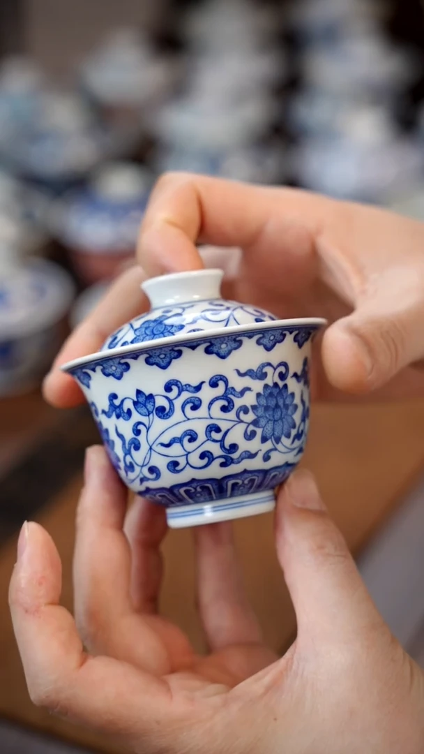 【闪购商品】120缠枝盖碗111111111