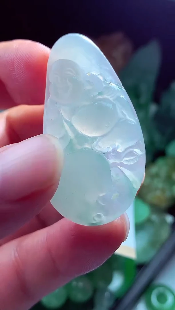 未镶嵌定制翡翠黎**?翡翠毛货定制