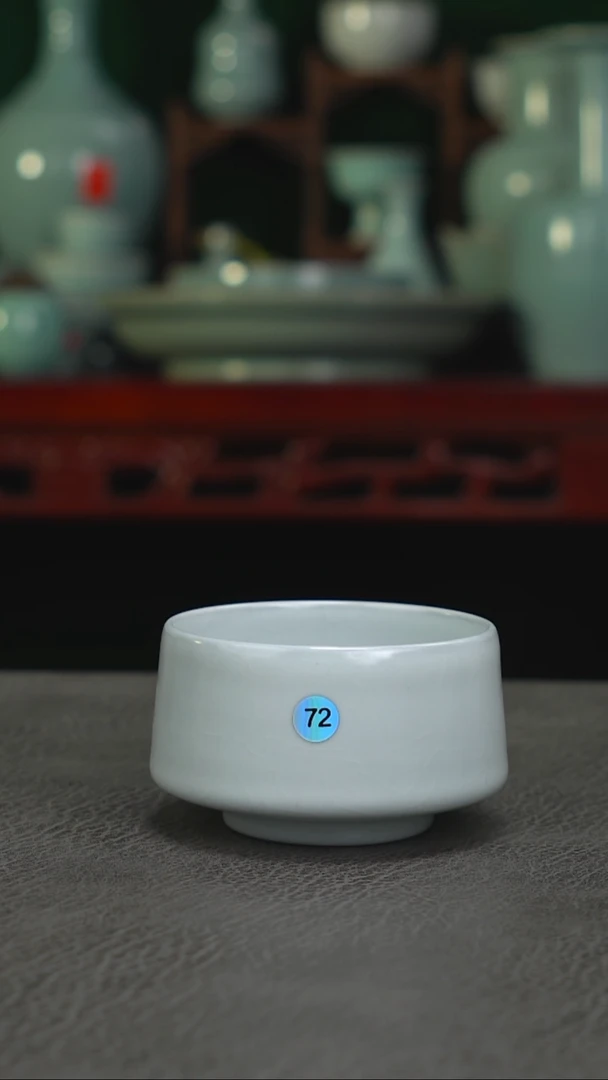 72号月白望月杯微瑕~帆