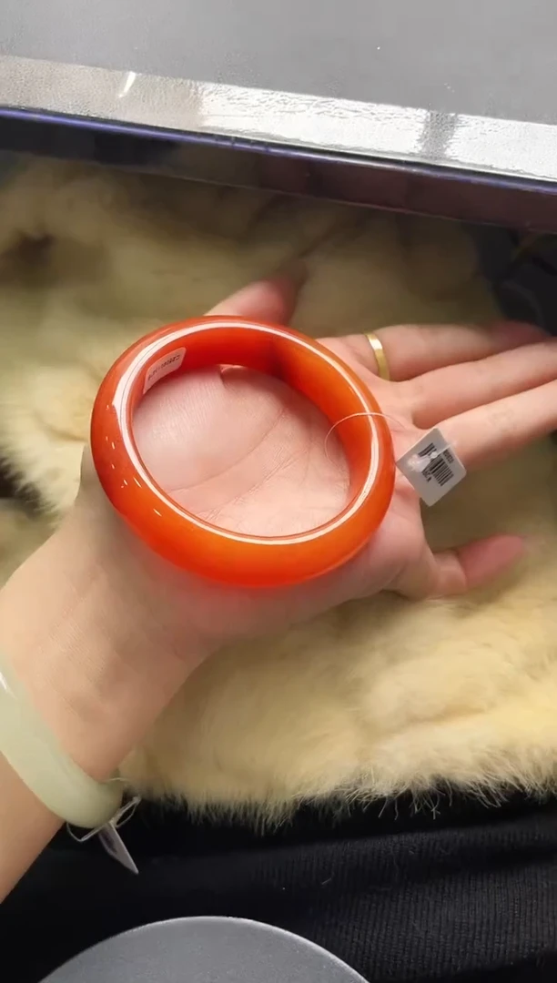 未镶嵌手镯石英质玉j51-HHB63+