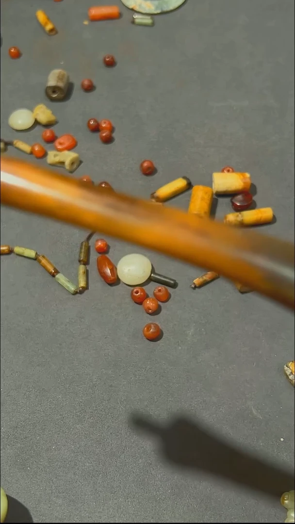 未镶嵌和田玉（糖玉）挂件88888888