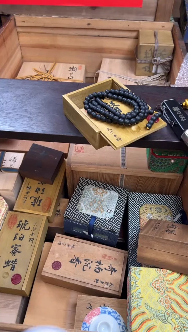 裸石琥珀未镶嵌孙总精选链接清清清——————YP108