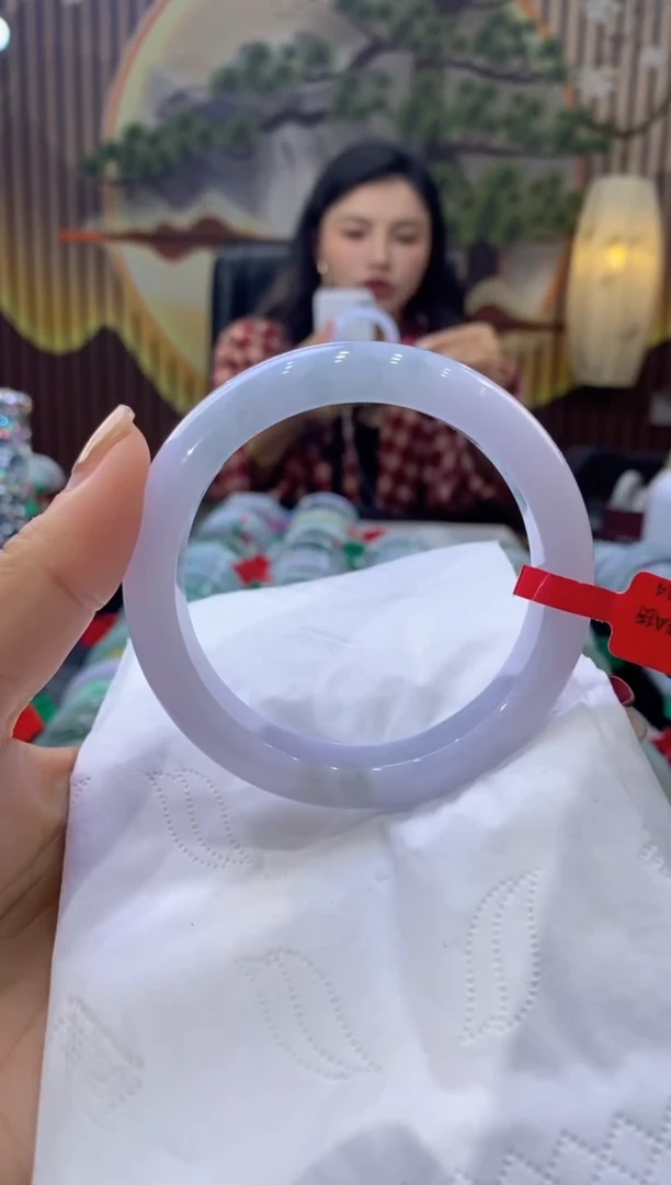 【闪购商品】翡翠手镯未镶嵌多人01091