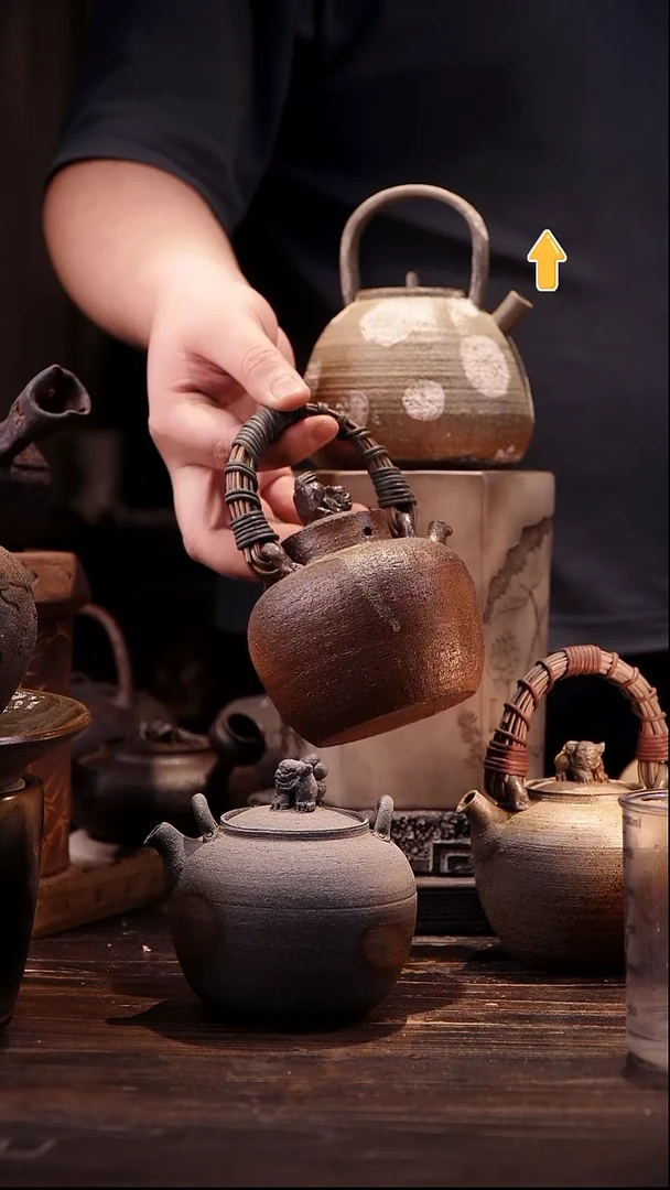 纯手工柴烧狮子提梁