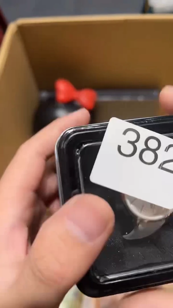 摆件五回回回382