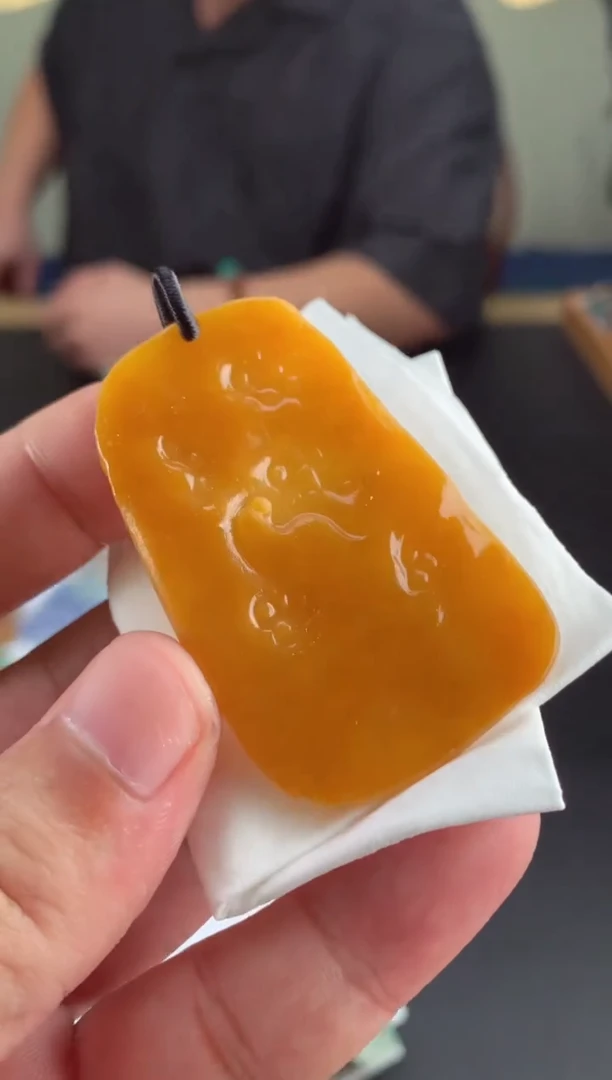 定制翡翠未镶嵌嘻*唰翡翠