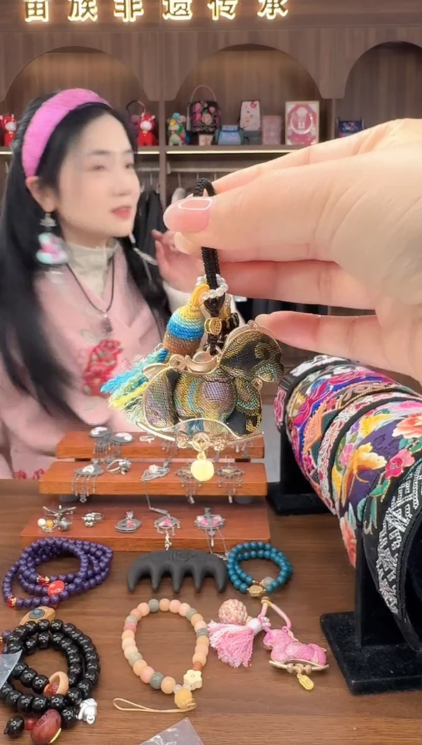 刺绣扶光苗绣传承25