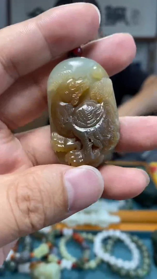 颈饰未镶嵌和田玉46