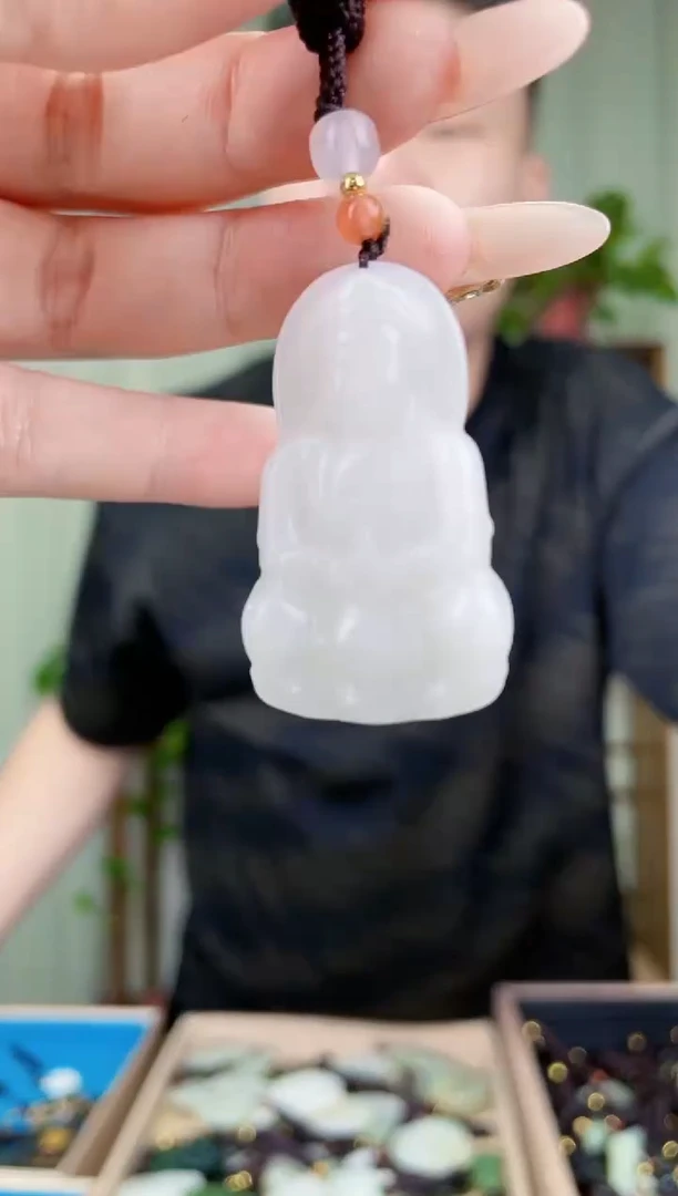 和田玉未镶嵌挂件拍一发一，多样性发货！