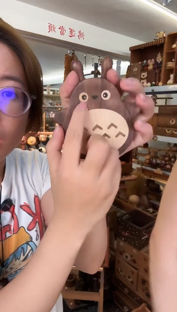黑胡桃龙猫冰箱贴