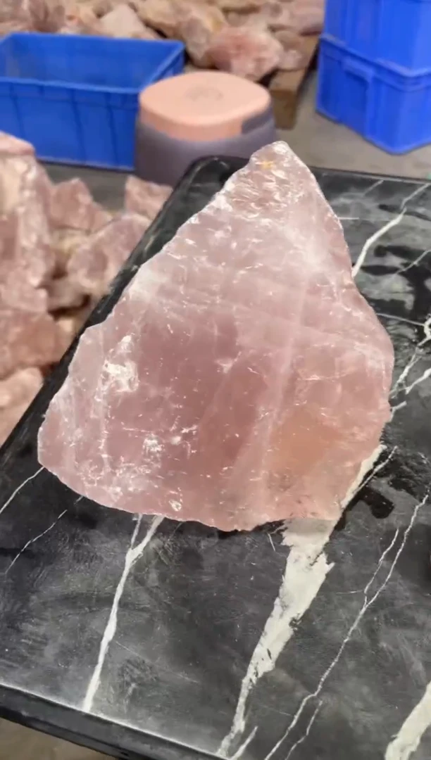 【闪购商品】水晶原石未镶嵌天然粉水晶原石摆件