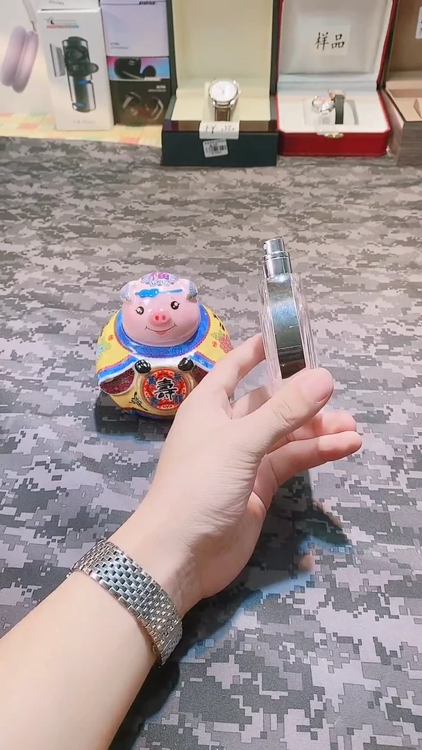 瓷片瓷器 库房到期 全部地板价@@1