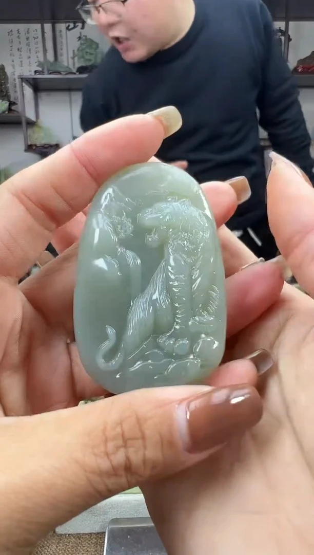 未镶嵌和田玉把件1