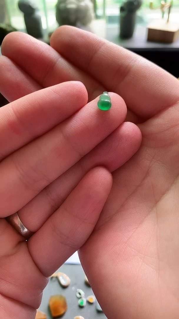 定制翡翠未镶嵌天然翡翠A货源头