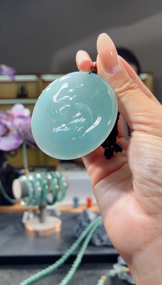 吊坠(不含链)未镶嵌翡翠乾坤鱼