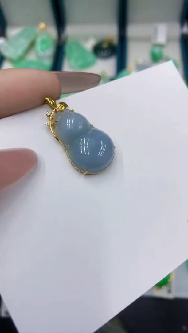 颈饰18K金镶嵌翡翠11111