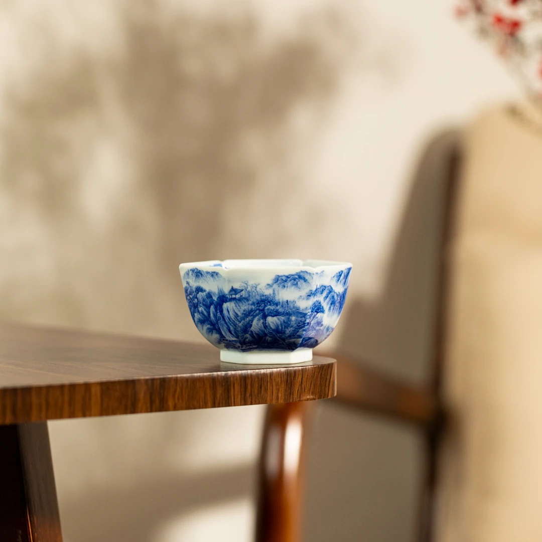 砚菲轩 青花山水六方主人杯