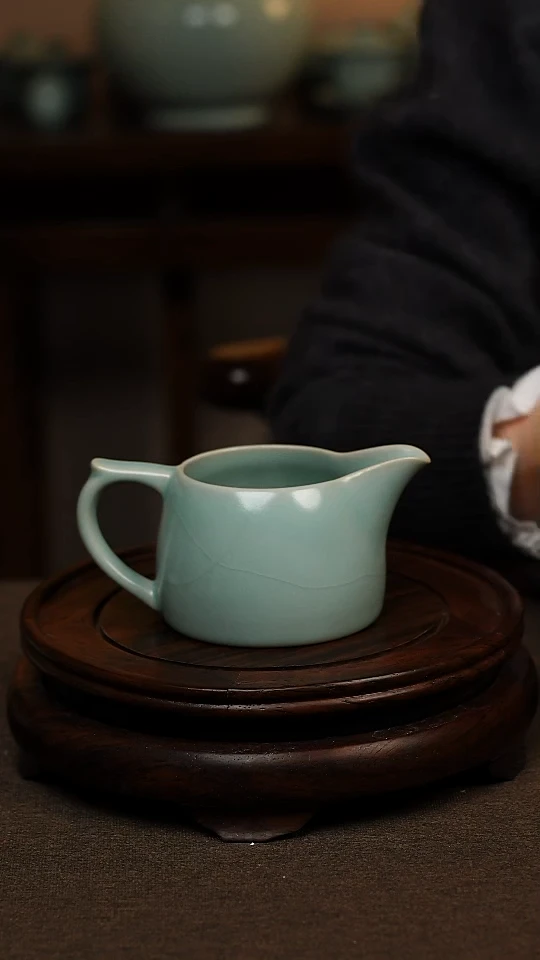 瓷片仿古天青井栏公道180ml 微瑕 不带礼盒