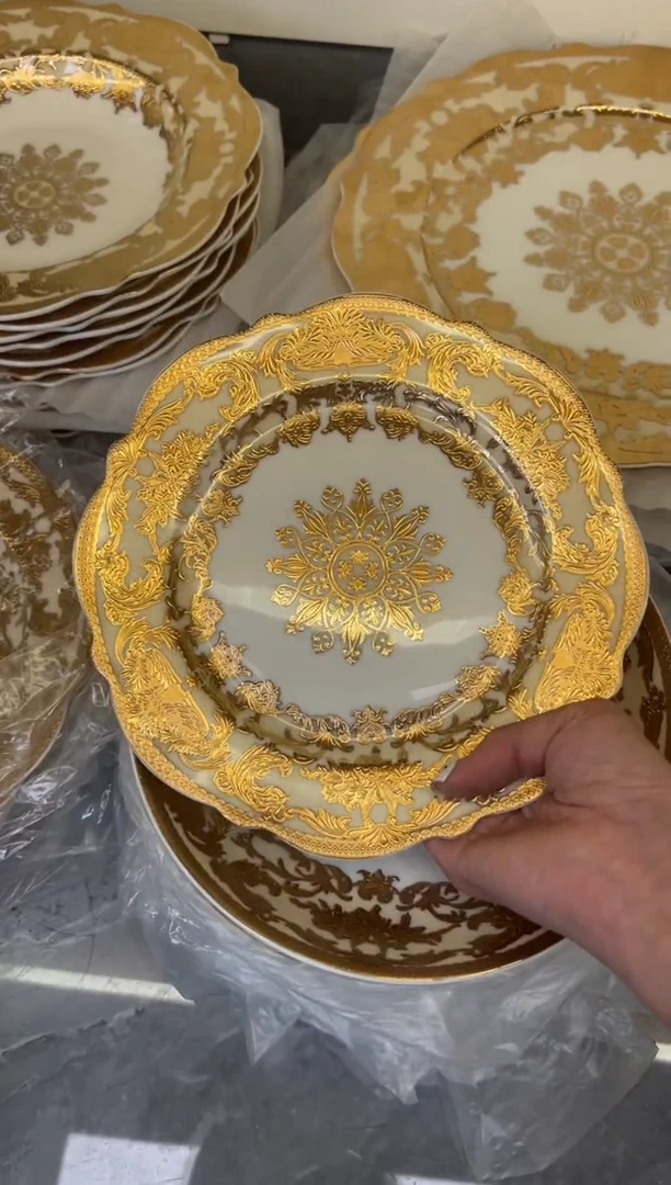 瓷片8寸平盘2个一单尾单