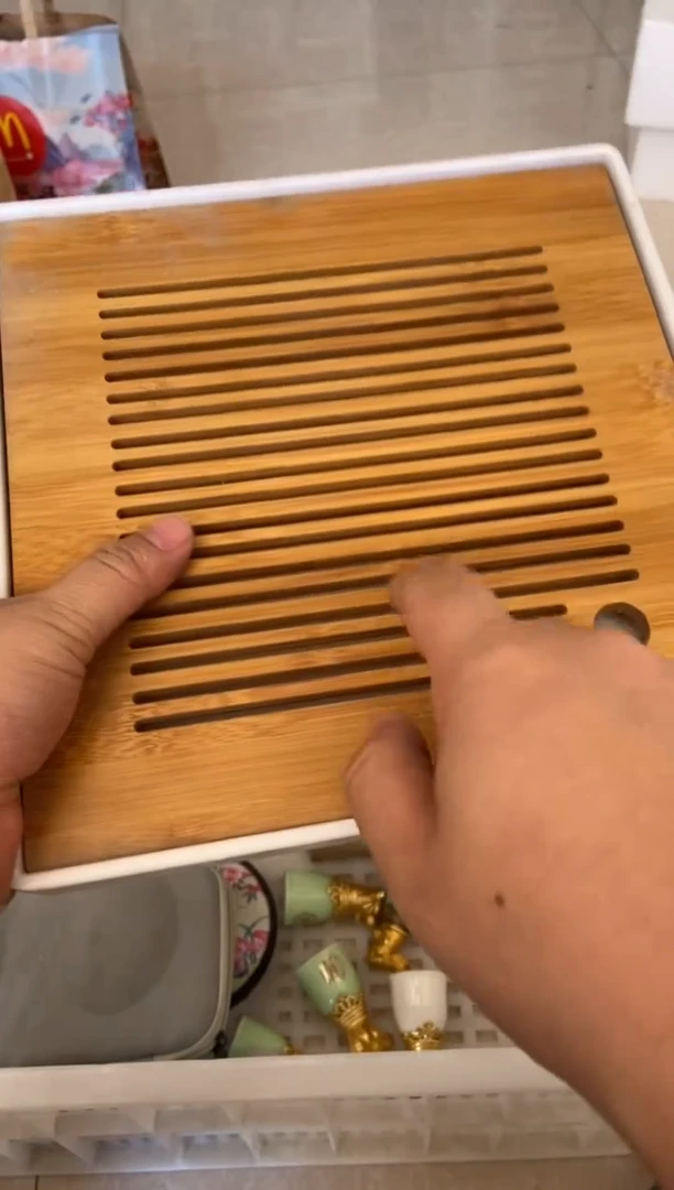 杯无运费险有瑕疵的摄影的产品有使用过的痕迹有点脏介意勿拍