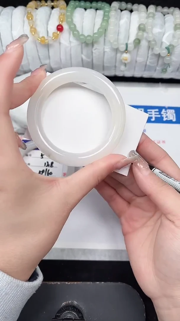 未镶嵌手镯石英质玉6-53/54