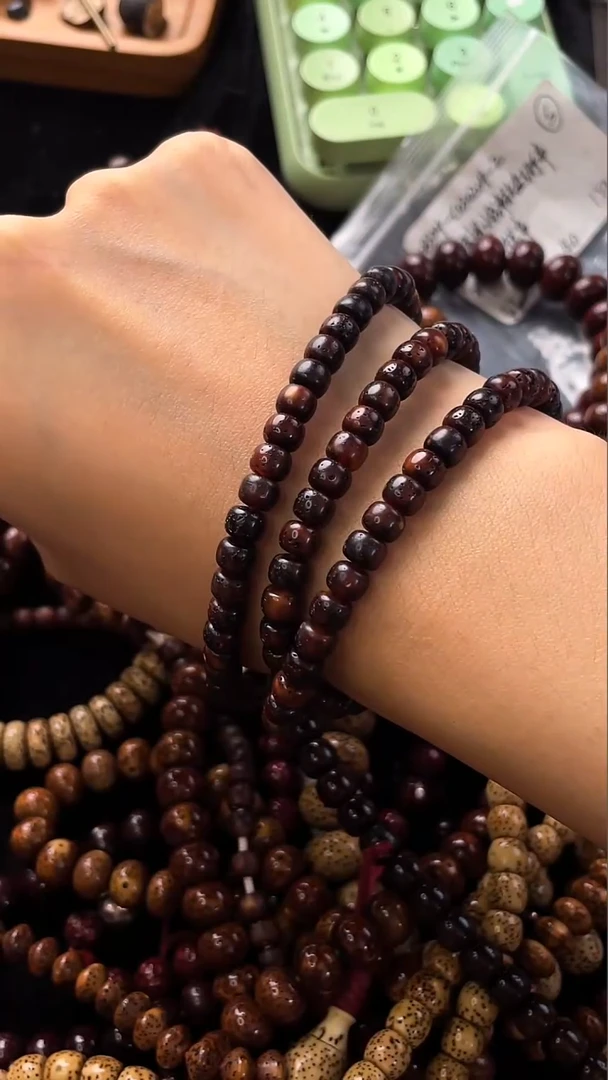 吊坠星月菩提D****l精工级赤金桶珠6*5长串