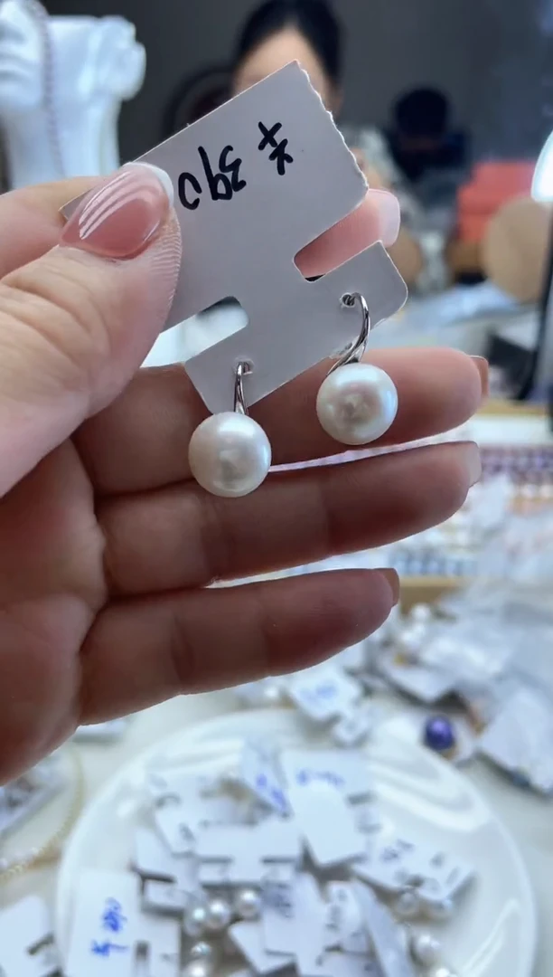 未镶嵌淡水珍珠耳钩10mm+白珠高跟鞋耳钩