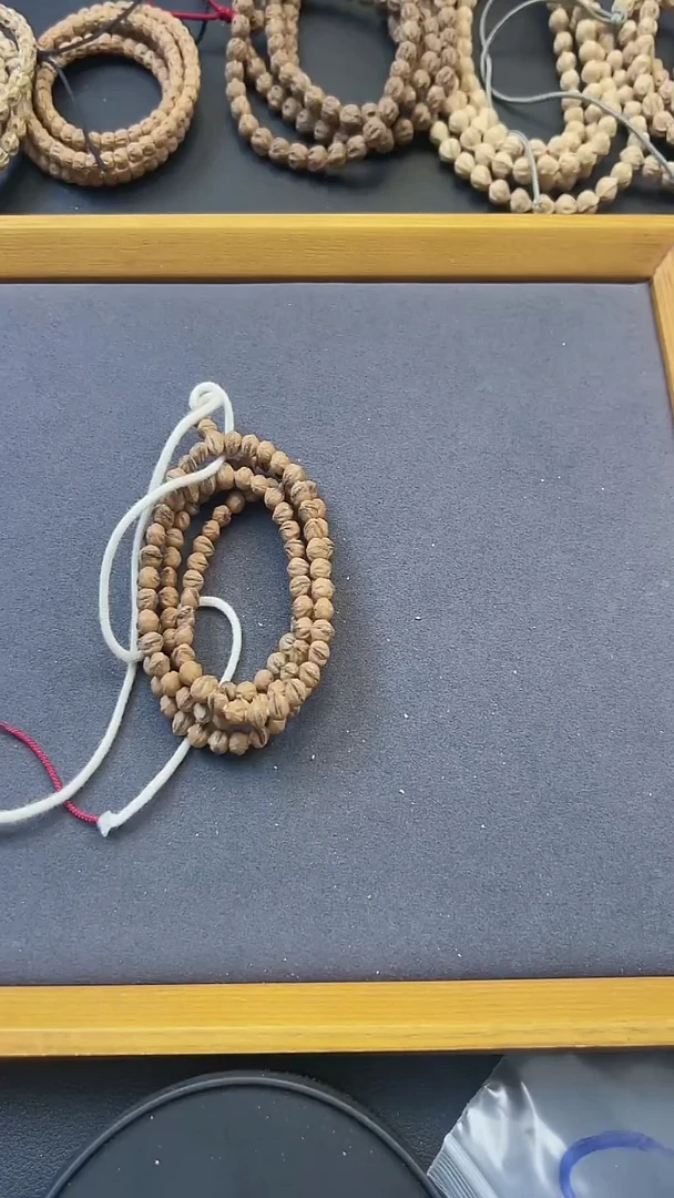 吊坠柏香籽/百香籽777