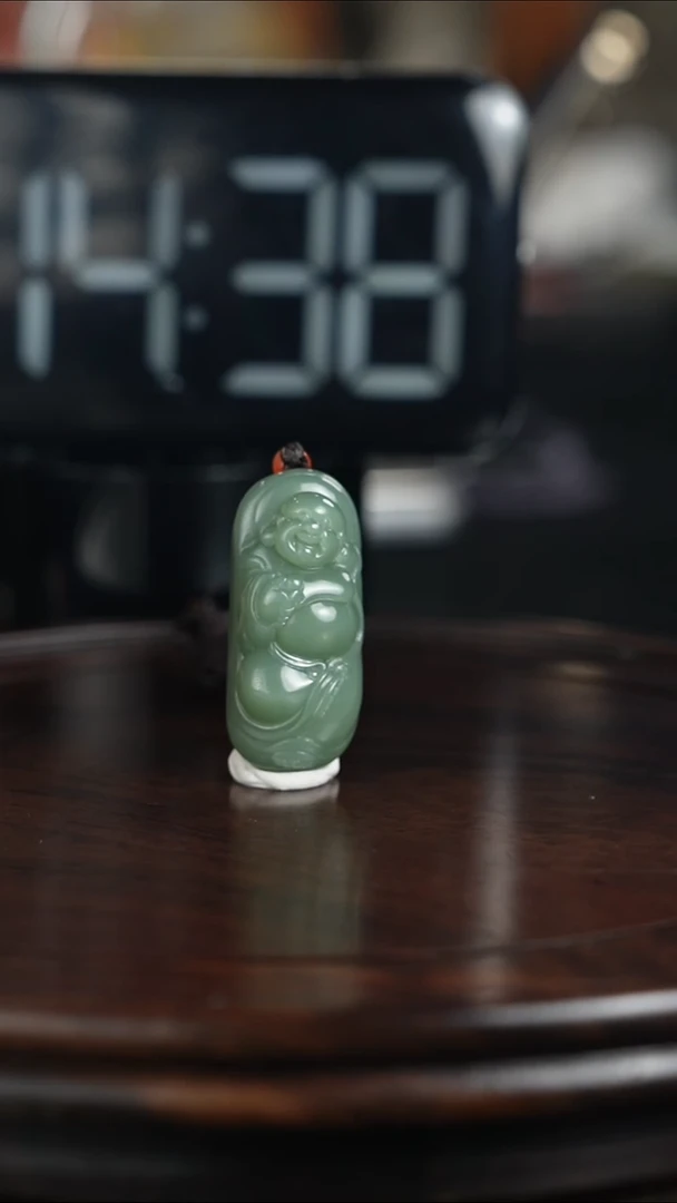 未镶嵌和田玉摆件闲***童和田玉弥勒