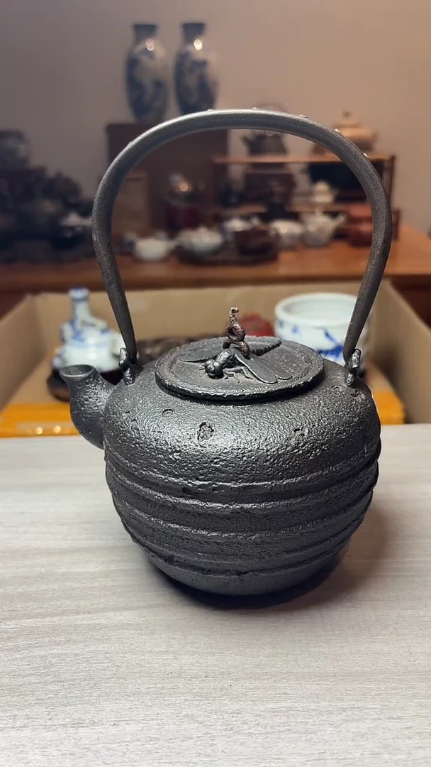 谢谢老板，回流产品有磨损正常，谨慎买